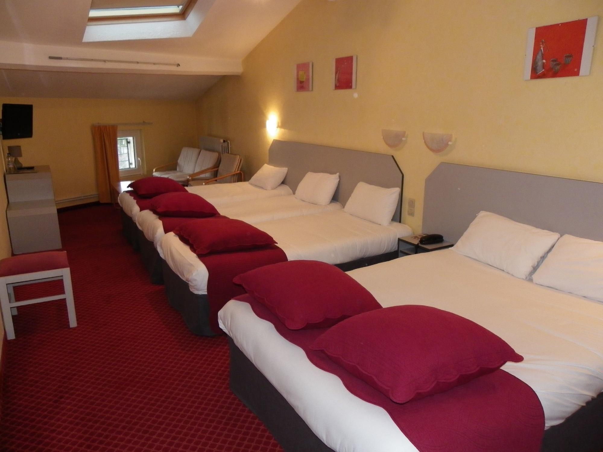 Brit Hotel Bleu Nuit Saintes Ngoại thất bức ảnh